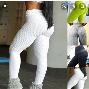 Scrunchy workout pants